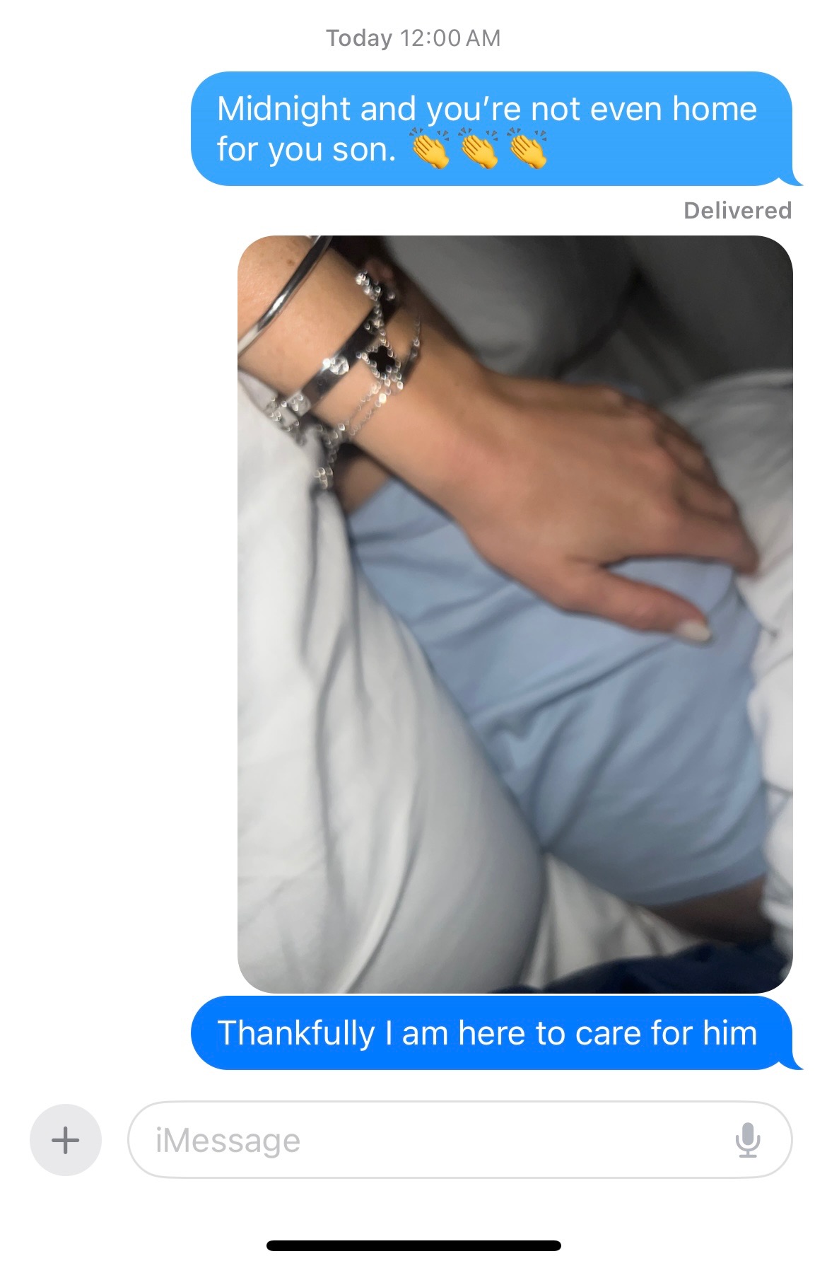 Message sur labsence de Logan a minuit — Capture iMessage